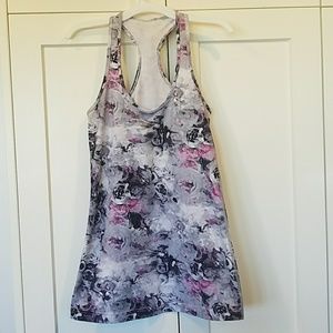 Lululemon Cool Racerback Tank Size 6